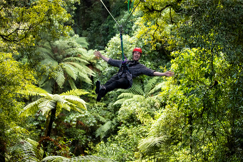 Things-to-do-in-Rotorua-in-spring-canopy-tours