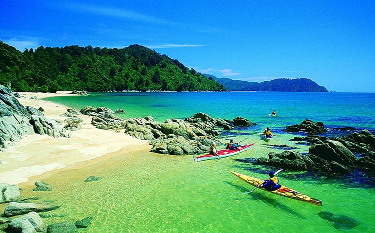 Best New Zealand adventure activities-Kayaking in the Abel Tasman